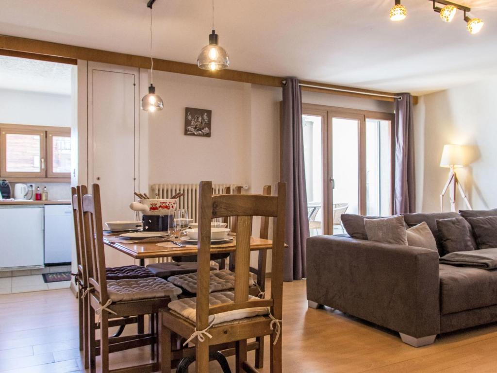 Apartment Genets 150 D by Interhome - 2
