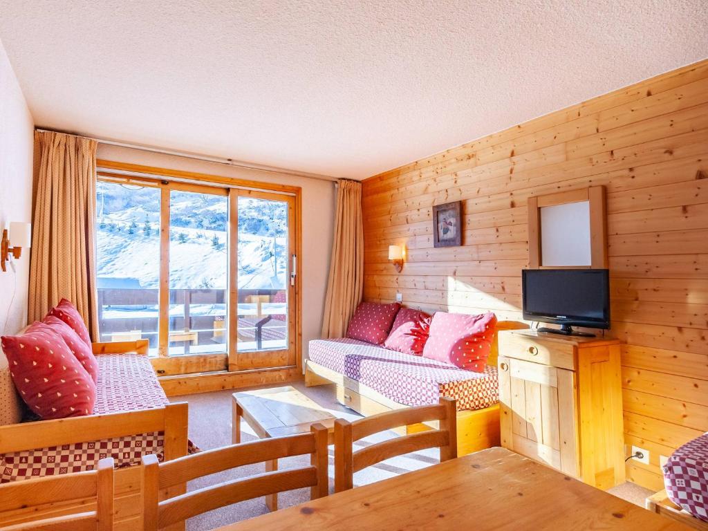 Appartement lumineux à Méribel, balcon, casier à ski, ascenseur - FR-1-355-35 - 3