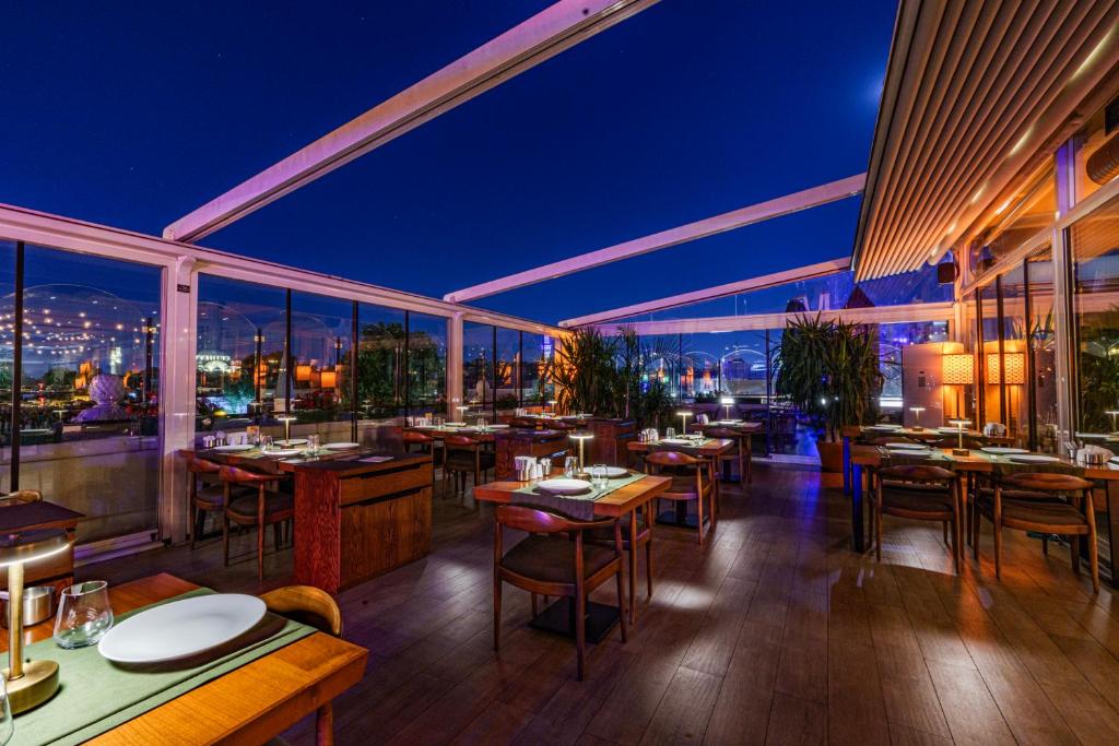 グランド ホテル グルソイ (Grand Hotel Gulsoy) レストラン