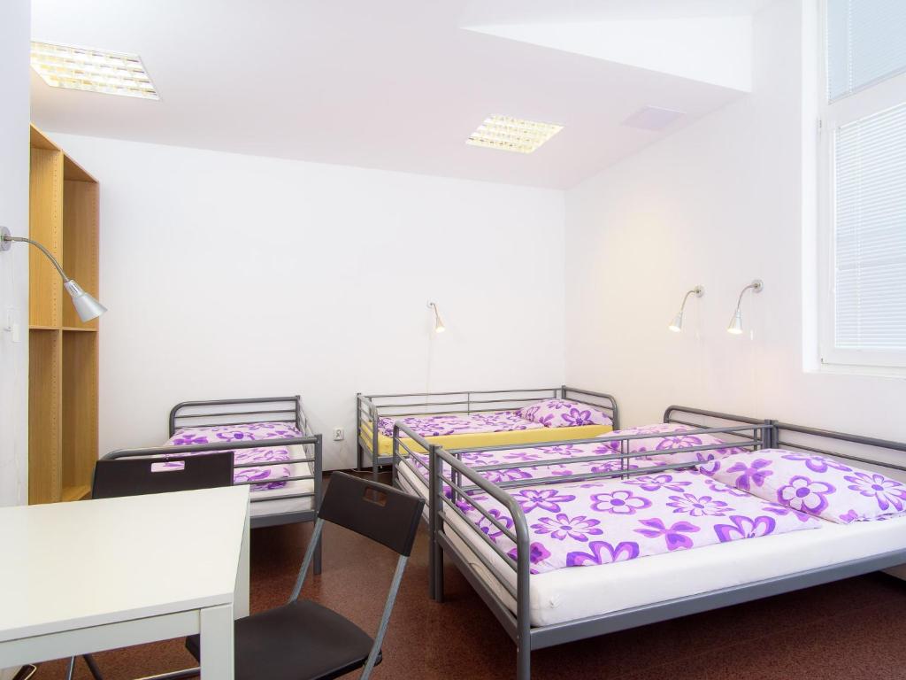 Bed in 4-Bed Dormitory Room