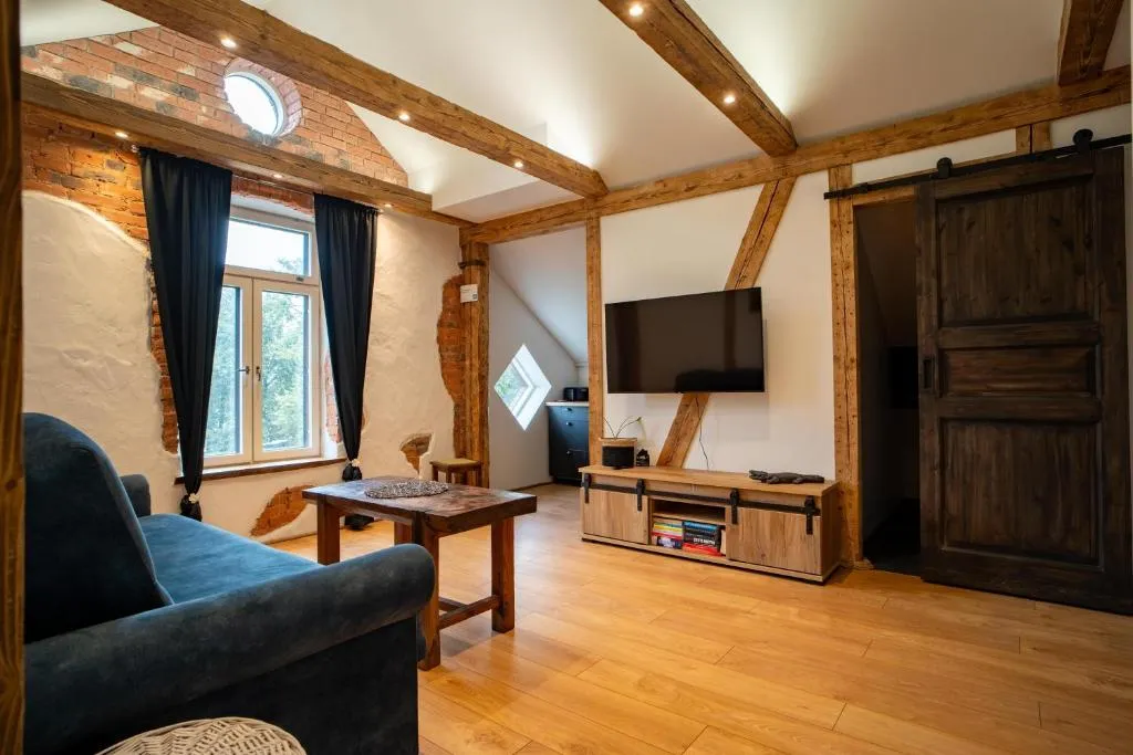 Korter vanalinna peatänaval, hotell Viljandis