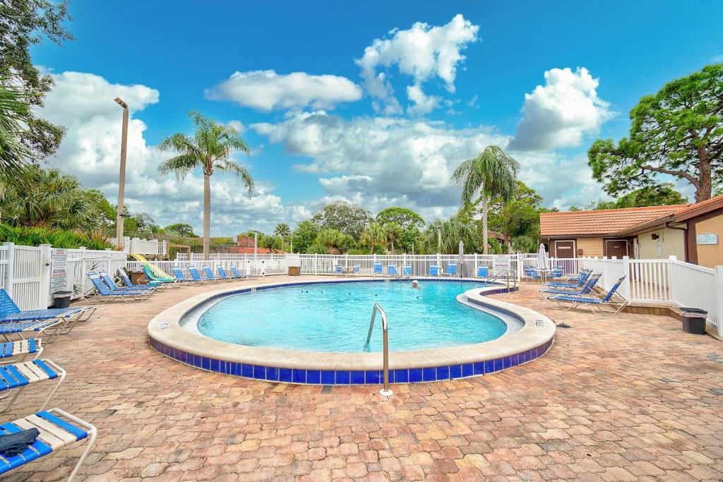 Shore Serenity, Bradenton