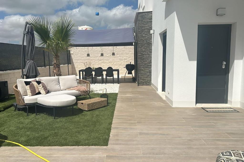 Magnífica villa con piscina privada - Golf Vistabella - 3
