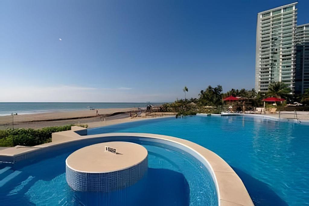 Exquisite Oceanfront Condo outstanding experience! - 5