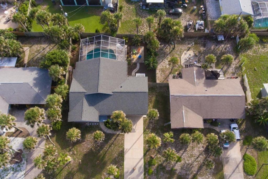 Sandcastle Harbor Pool and FirePit, Port Orange