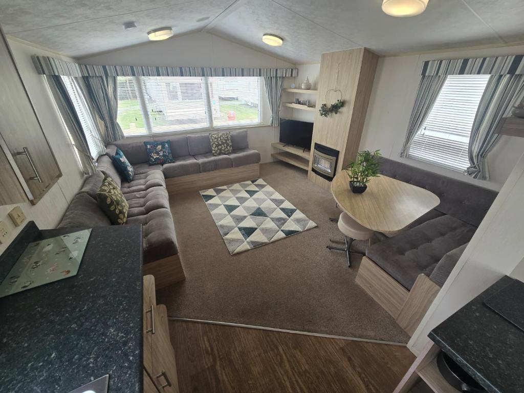 Lyon's Caravan, Silver Birch Way, Rhyl photo 2