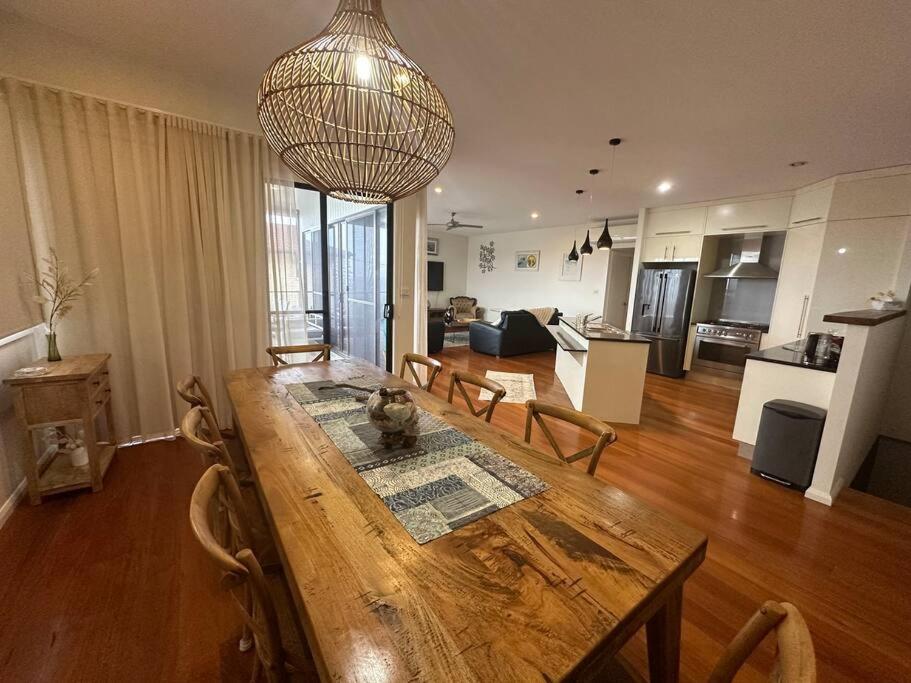 Second Level on Honeysuckle, Bonny Hills