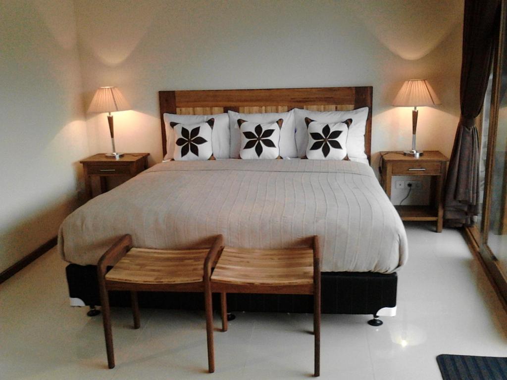 Deluxe Double Room with Seaside View