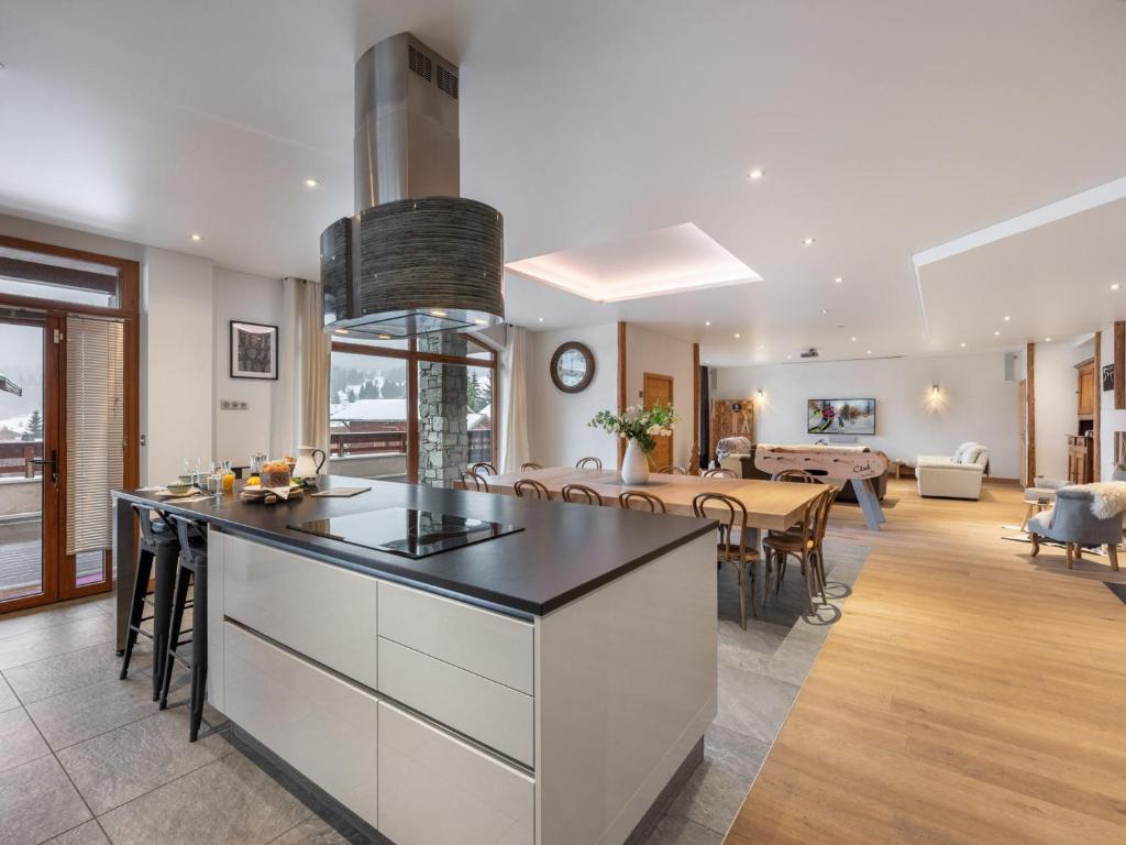 Loft spacieux avec spa, piscine, salle de sport et parking - 3