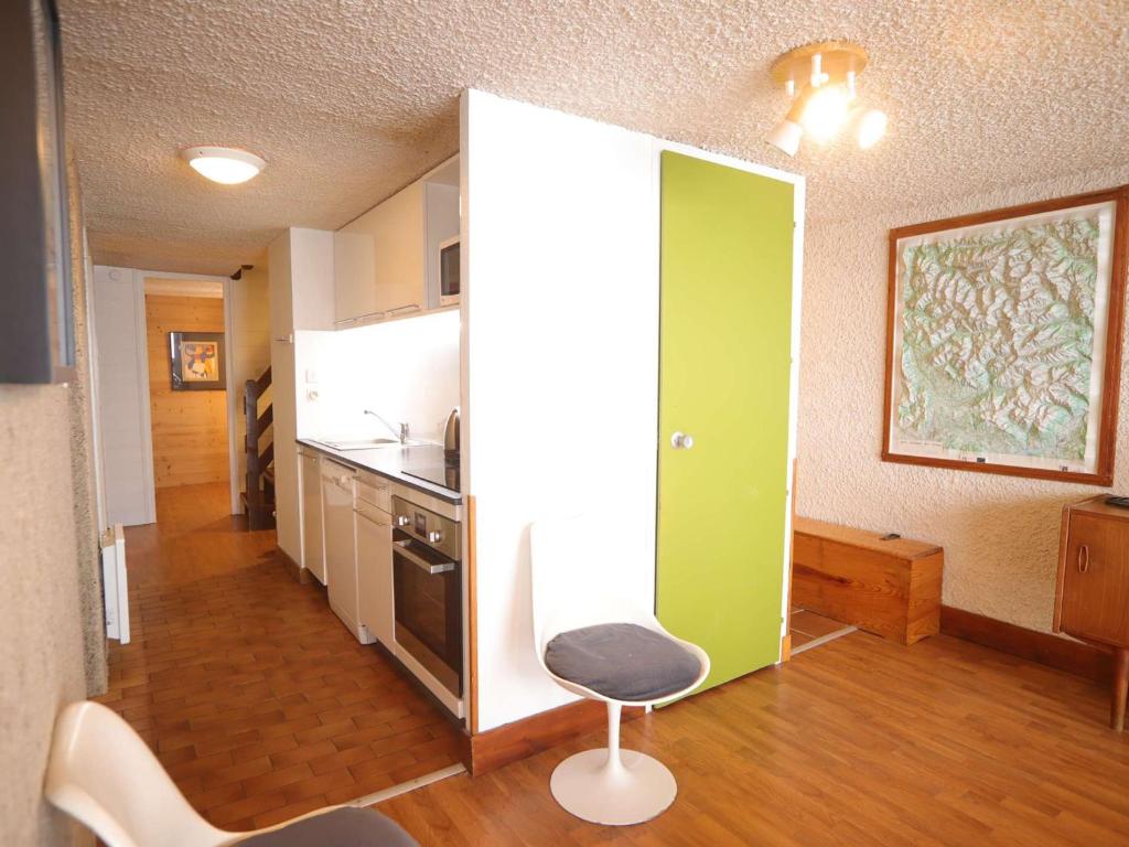 Spacieux duplex 3 pièces mezzanine à 250m des pistes avec parking, animaux admis - FR-1-297-340 - 4