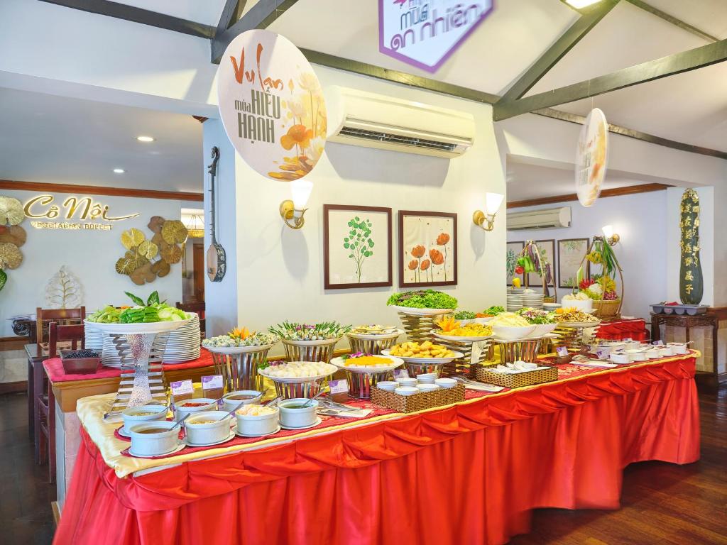 อาหารและเครื่องดื่ม