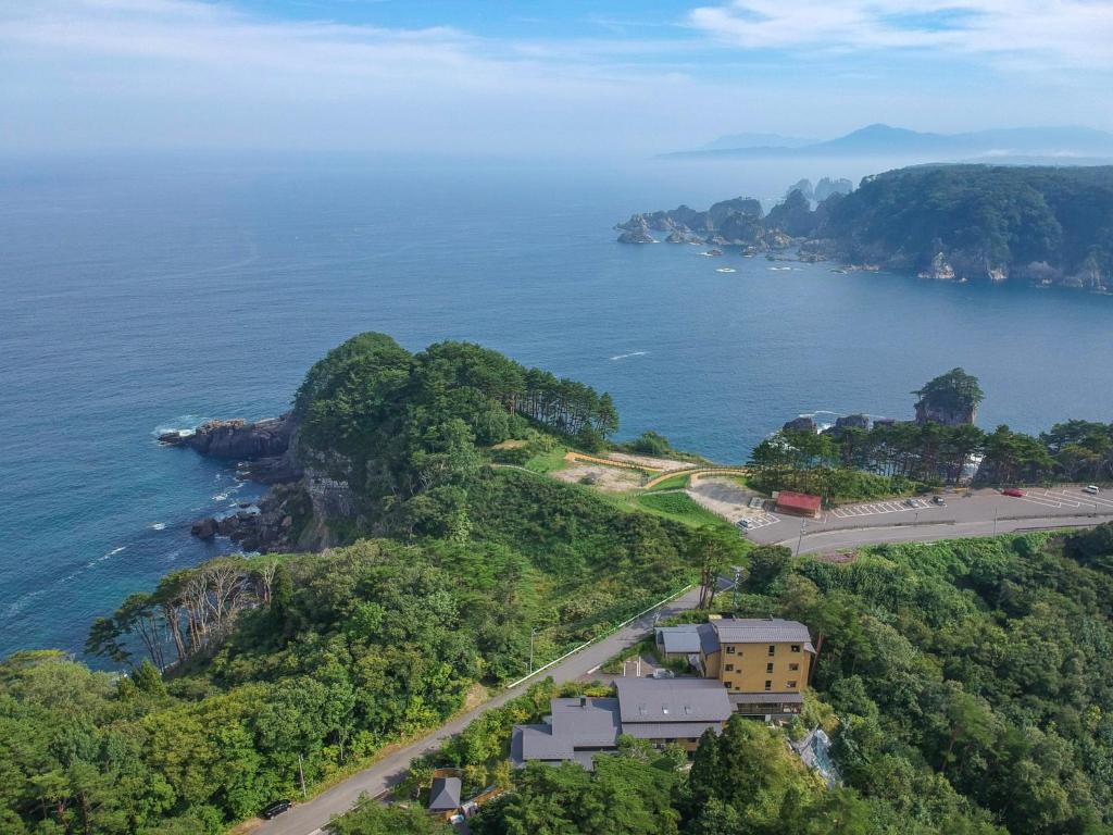 Nagisatei Taroan, Mijako