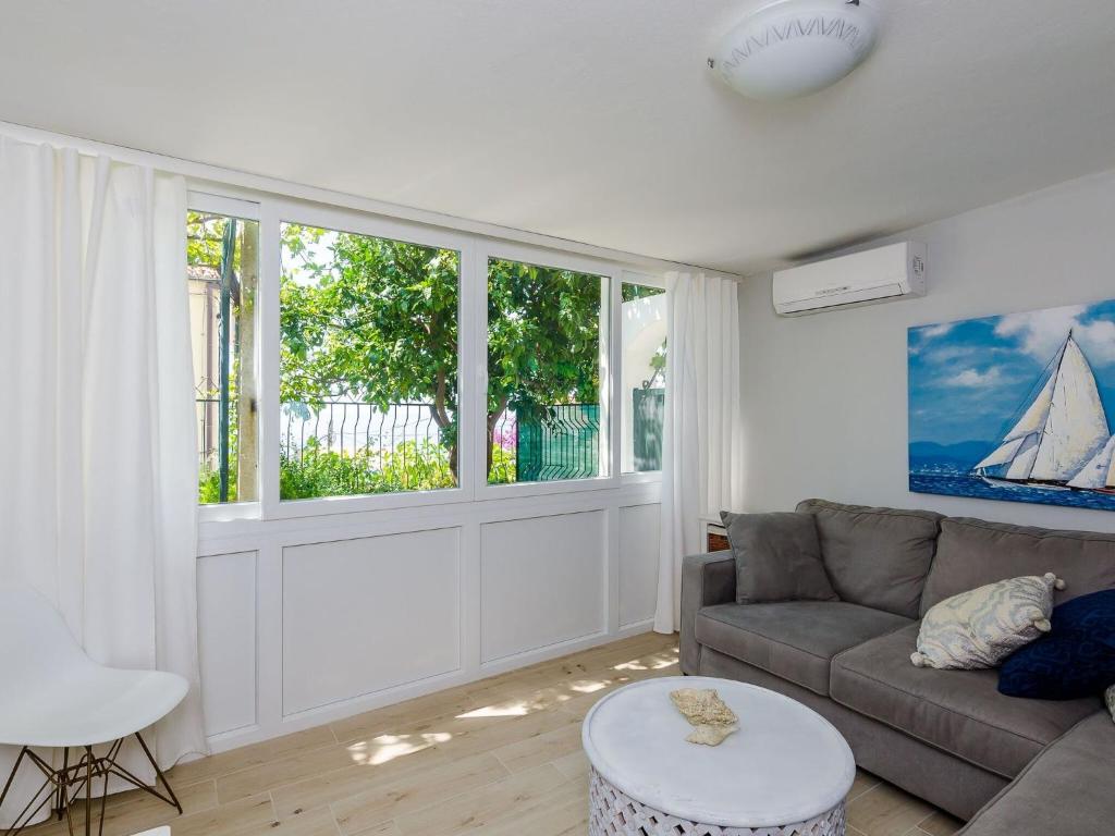 Apartment Kate - Two Bedroom Apartment with Sea View, Dubrovník