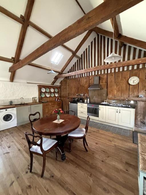 The Granary, Barwick photo 5