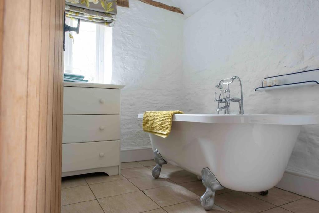The Granary, Barwick photo 4