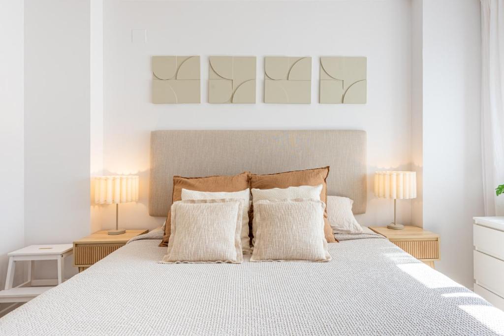 Los Naranjos modern 2 bedroom penthouse with views - 2