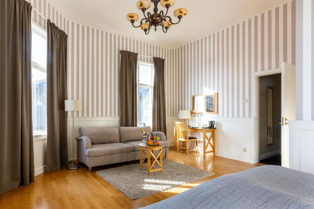 First Hotel Statt 外観