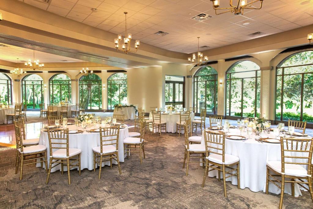 Tárgyalóterem/bálterem