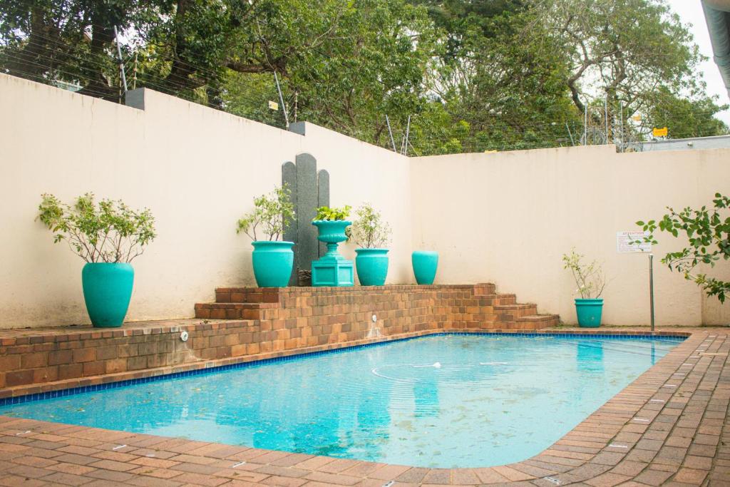 スイミングプール