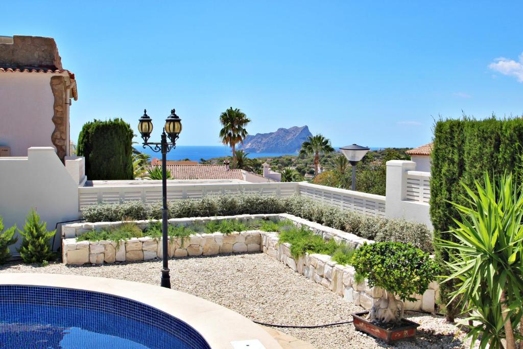 Relaxa - modern Villa with private pool & sea views in Benissa - 3