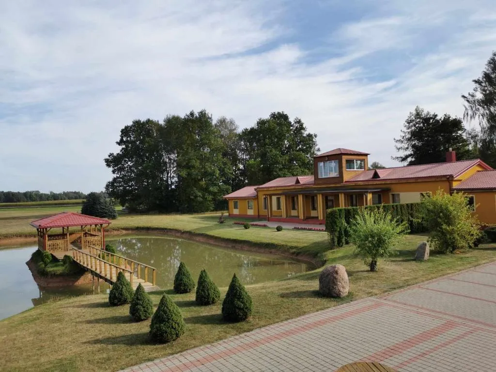 Poilsio namai Aerodromas, hotel in Bajorai
