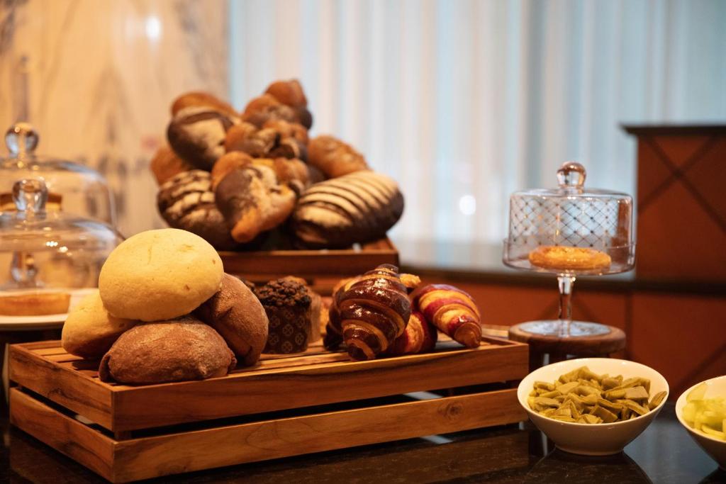 フロント・ロビー