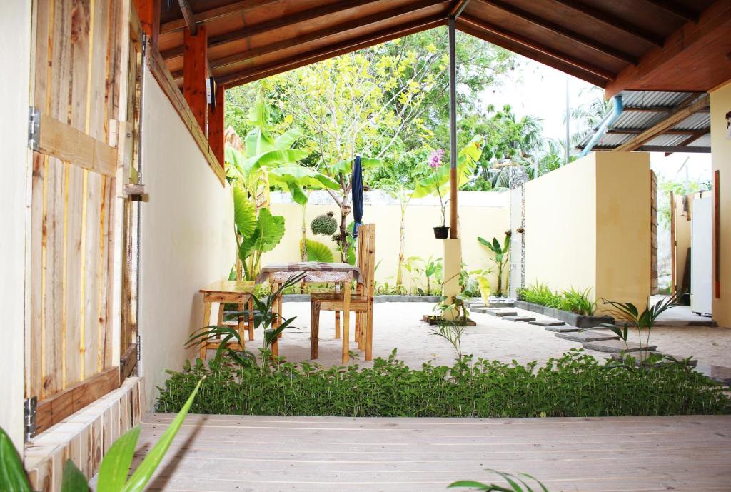 Facilities, Kaafu Inn in Maldive Islands