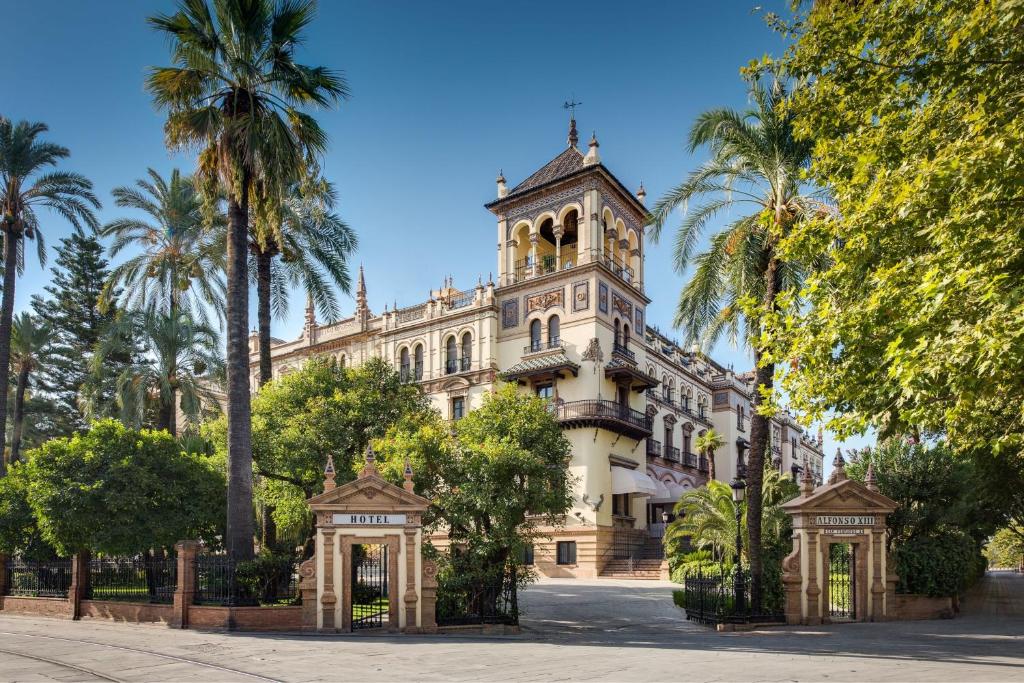Hotel Alfonso XIII, a Luxury Collection Hotel, Seville - 5