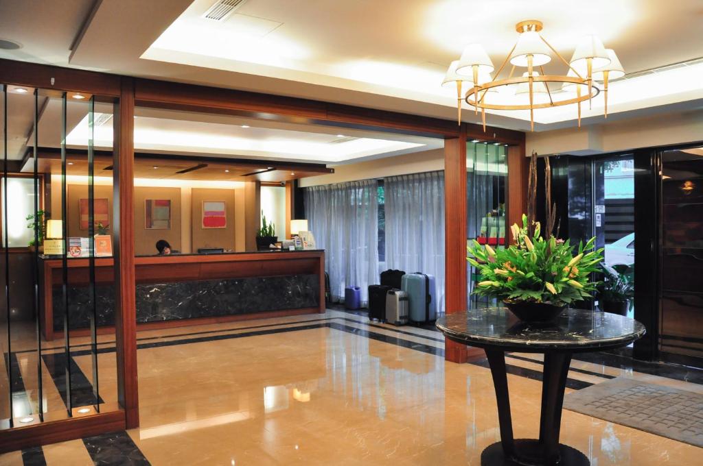 Jingan Classic Inn