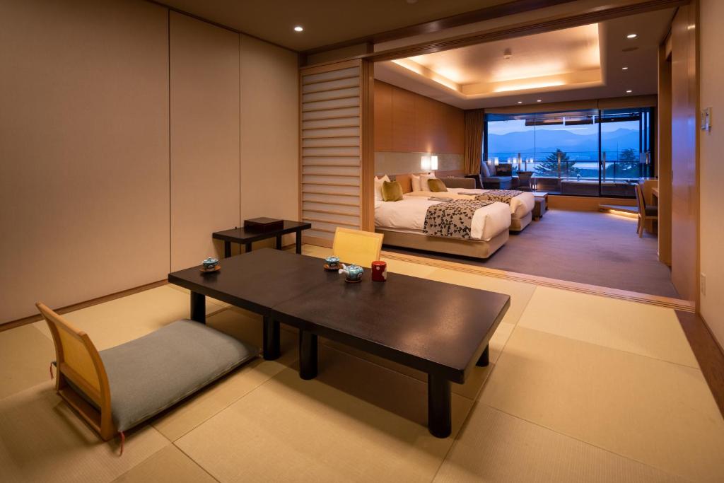 Miyajima Grand Hotel Arimoto