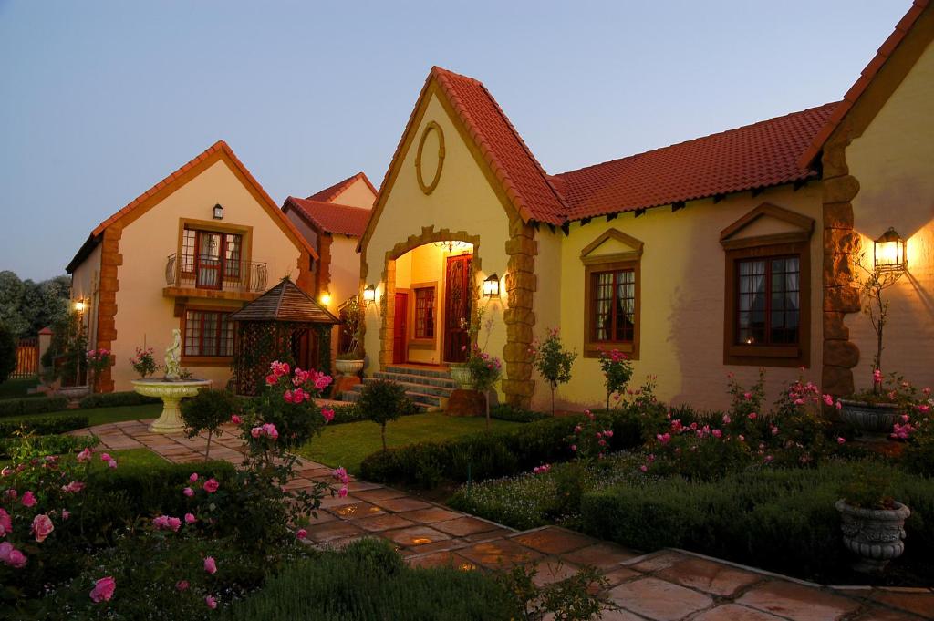 Exterior view, Midrand Conference Centre in Johannesburg