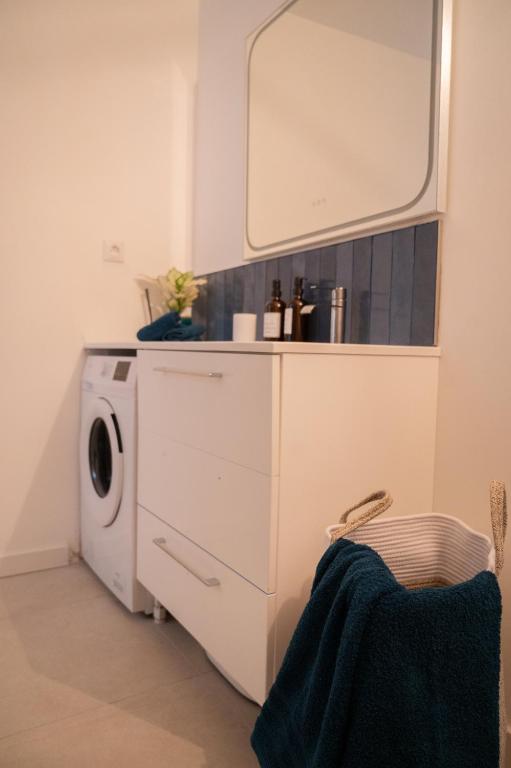 Loustalot - Appartement lumineux 3 chambres - Parking Gratuit - 5