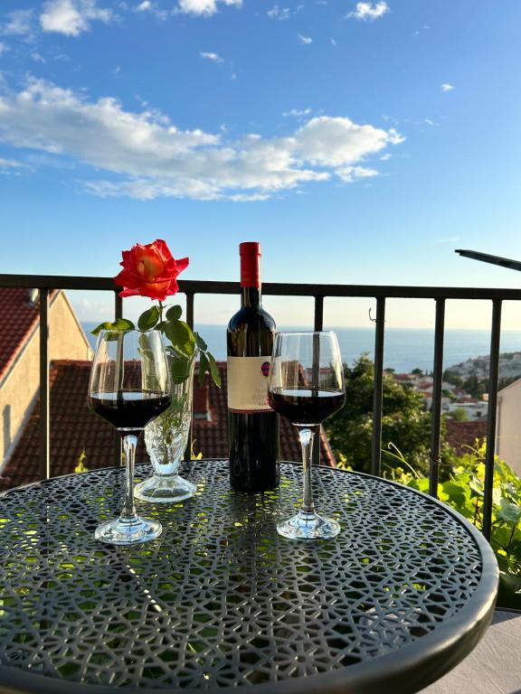 Private apartment with sea view, Dubrovník