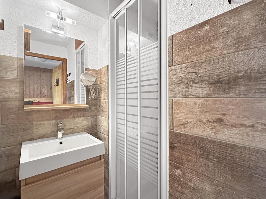 CAL02 - Studio 4 Pers centre des Carroz - 3