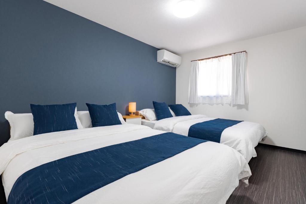 L house 201房间, Ósaka