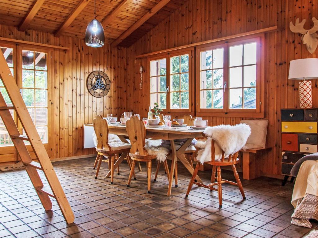 Chalet La Couronne by Interhome - 2