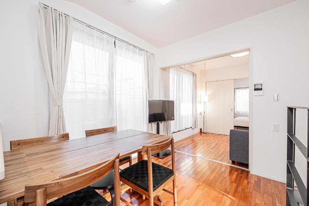 67 Apt Nishishinjuku Premium