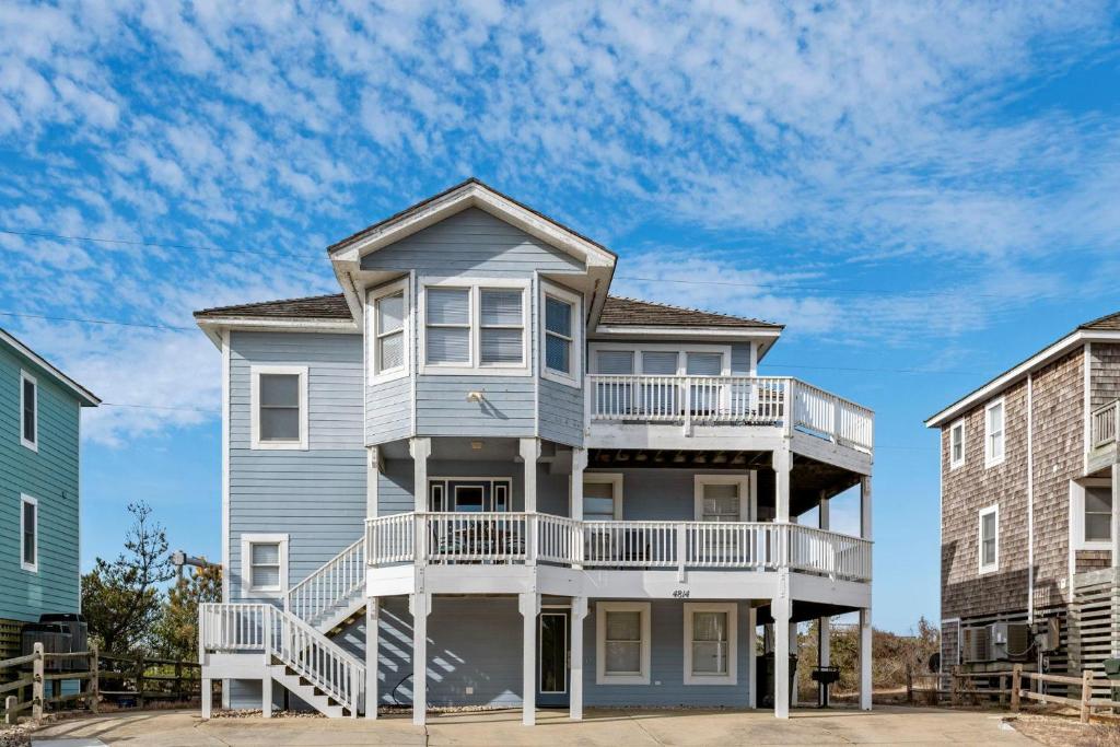 SV08 Family Ties, Nags Head