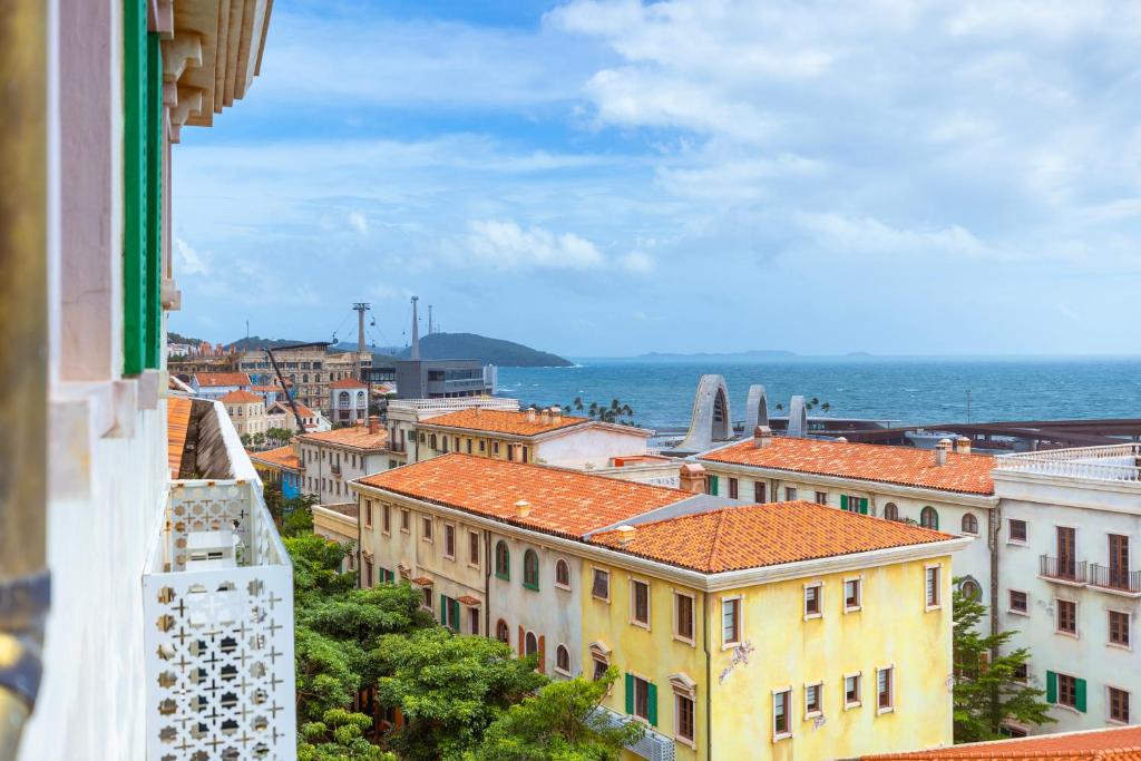 JENBEN HOTEL SUNSET TOWN