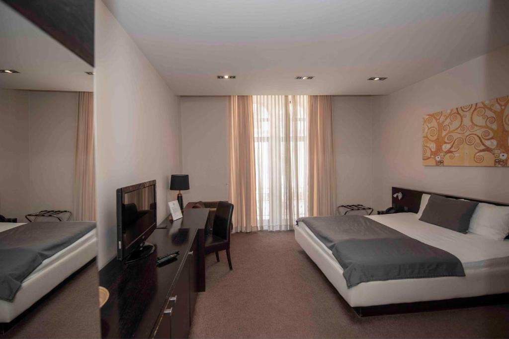 Hotel Platani - 2