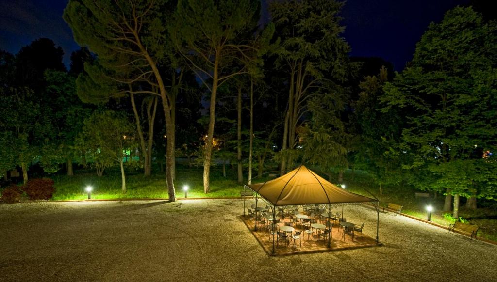 Villa Raffaello Park Hotel - 5