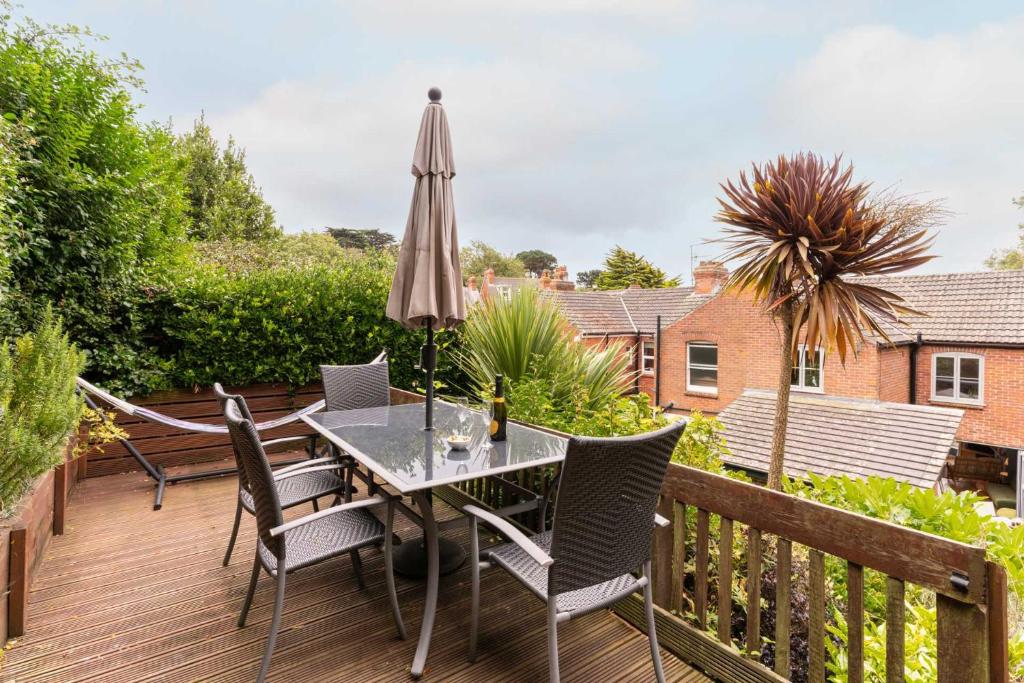 Clearmount Cottage Weymouth (Host & Stay) - photo 3