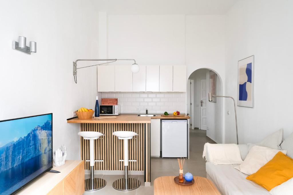 Diamante Los Cristianos, Heated Pool, Beach, Wifi - 2