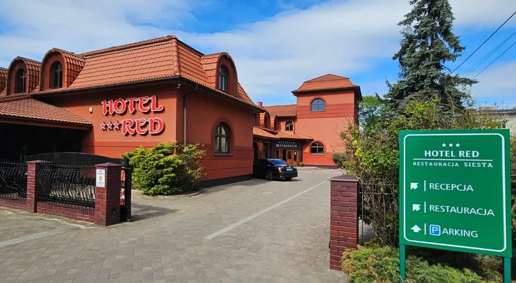 Hotel RED，位于奥斯特罗维茨的酒店