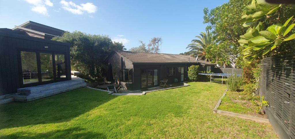 Hosts on the Coast Pauanui Beach Break, Pauanui