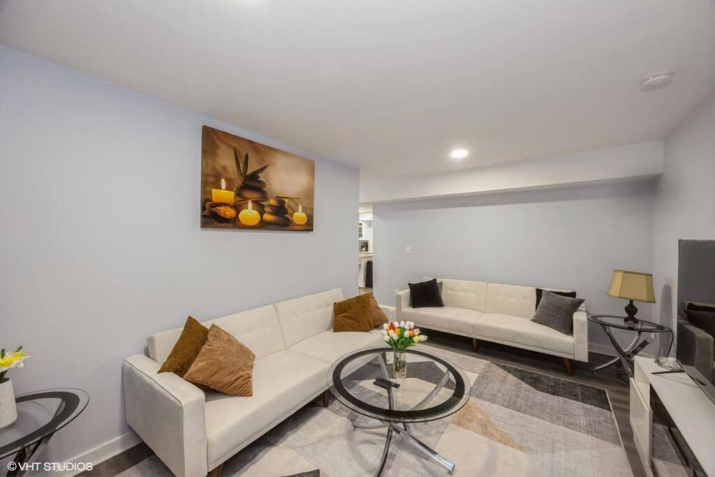 Charming Unit in Yonkers Close to NYC, Yonkers