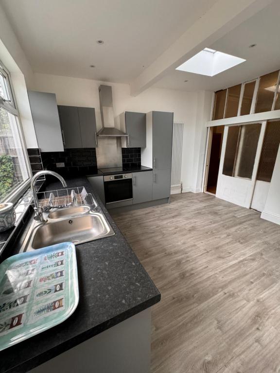 Angel House, Plumstead