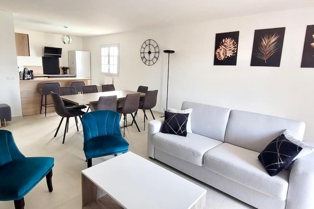Appartement spacieux ,4 pers,Piscine & Vue mer - 3