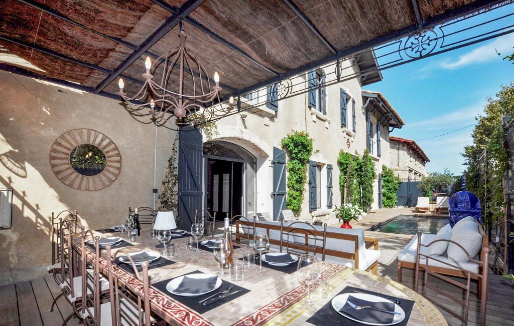 Awesome Home In Narbonne With Private Swimming Pool, Can Be Inside Or Outside - 2