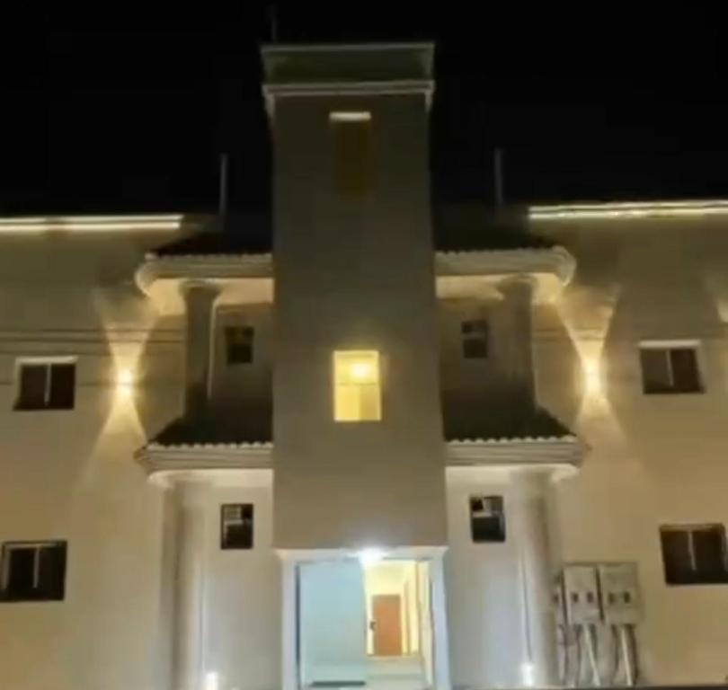 Evora إيفورا, Sharurah